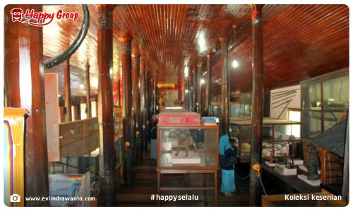 Bukittinggi - Koleksi kesenian