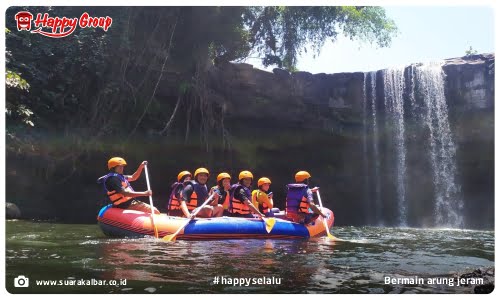 Pontianak - Bermain arung jeram