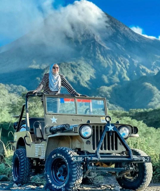 Biaya Lava Tour Merapi adalah hal yang perlu Anda sediakan apabila ingin menuju ke Lava Tour Merapi yang merupakan salah satu wisata di Sleman yang lagi hits.