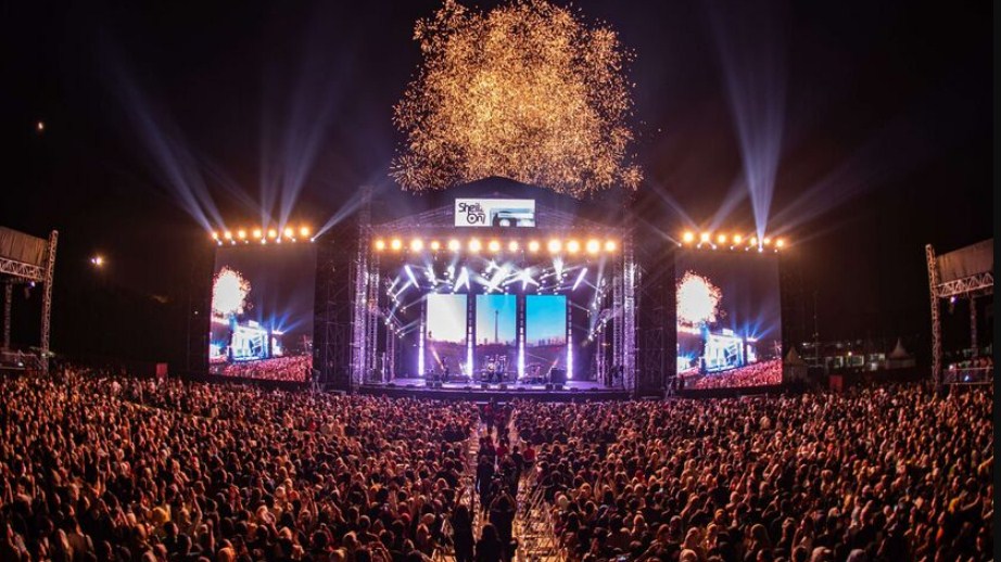 Konser di Jogja Menggunakan Sewa Bus Jogja Murah 1 Jutaan