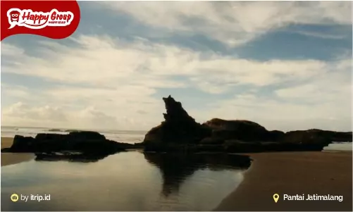 Pantai Jatimalang Batu Karang